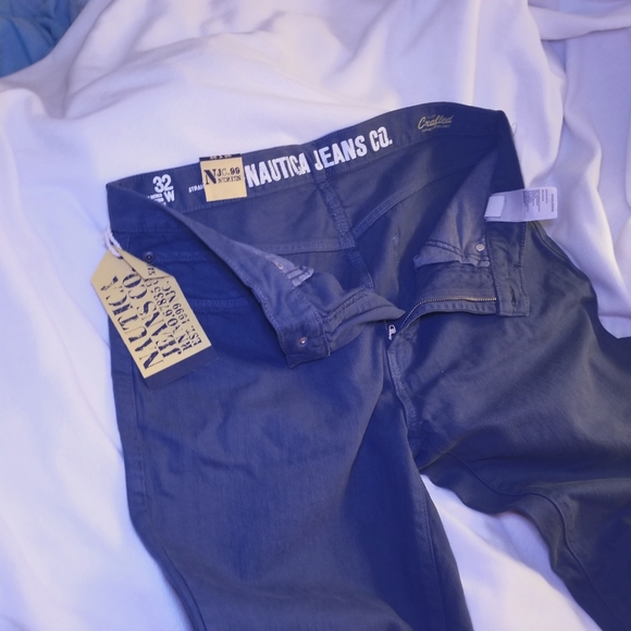 NWT, Nautica Men's Jeans - Picture 2 of 8